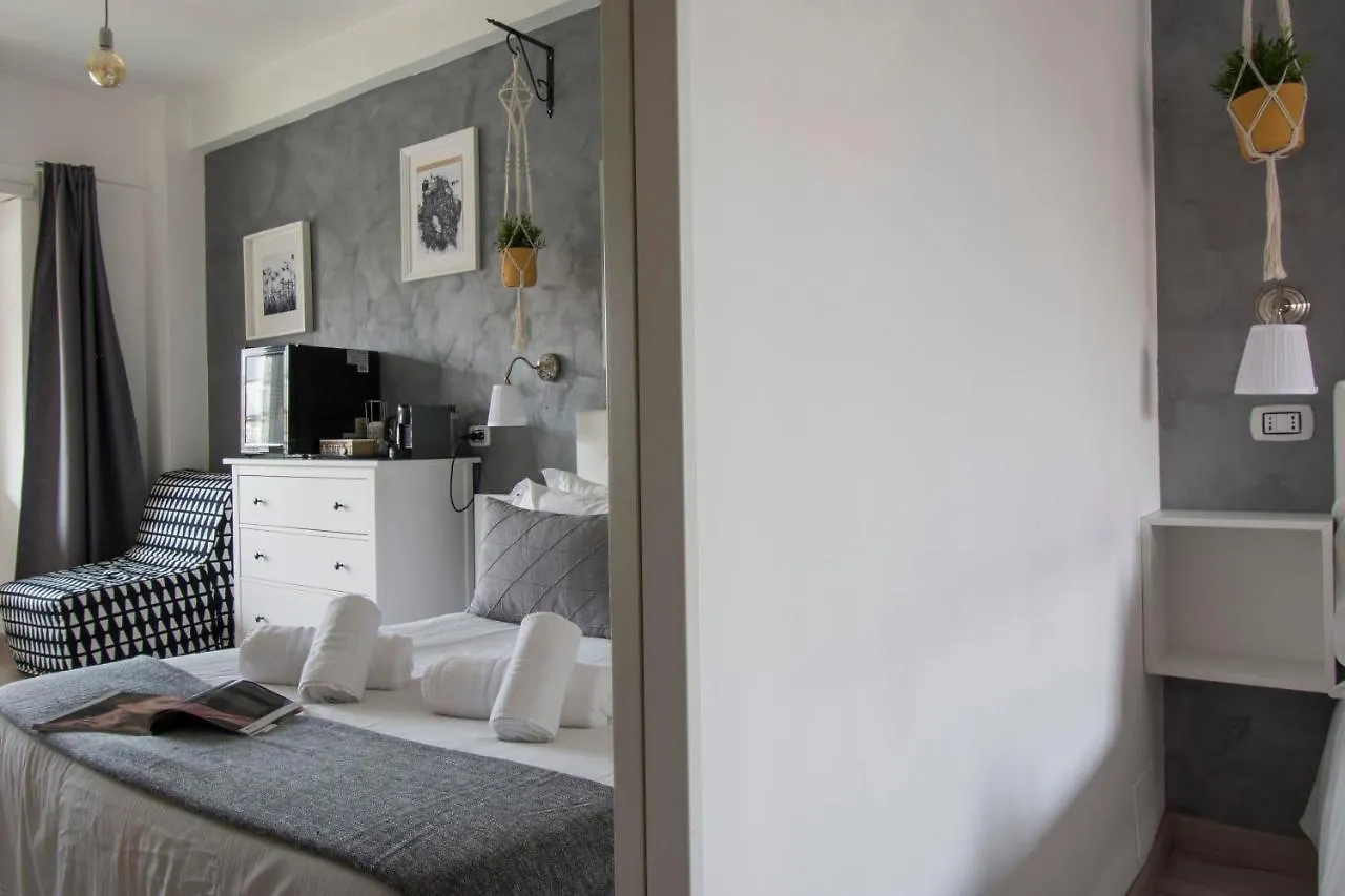 فندق مبيت وإفطار روما Piccolo Hotel Boutique